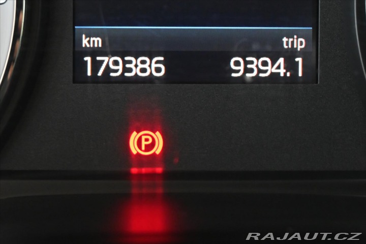 Škoda Karoq 2,0 TDi 85kW DSG *Ambitio 2021