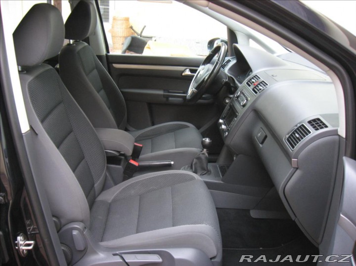 Volkswagen Touran 1,4 TSI 140PS Comfortlin 2011