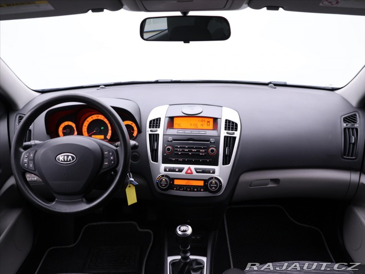 Kia Ceed 1,4 CVVT 80kW Aut.klima 1 2009