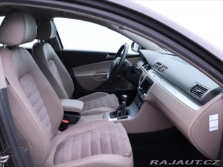 Volkswagen Passat 2,0 TDI 103kW Highline CZ 2008
