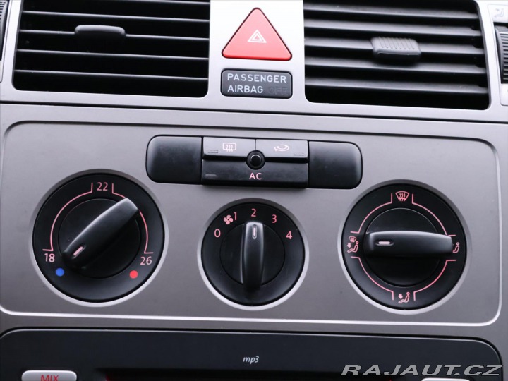 Volkswagen Touran 1,9 TDI 77kW Klima 7-Míst 2008