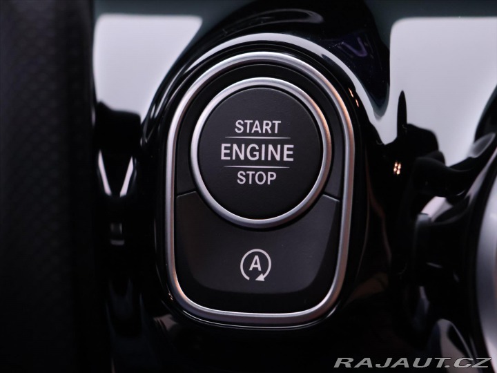 Mercedes-Benz A 2,0 200 AMG Premium 2024