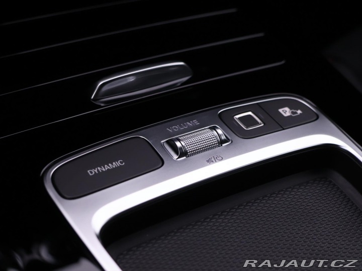 Mercedes-Benz A 2,0 200 AMG Premium 2024