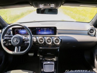 Mercedes-Benz A 2,0 200 AMG Premium 2024