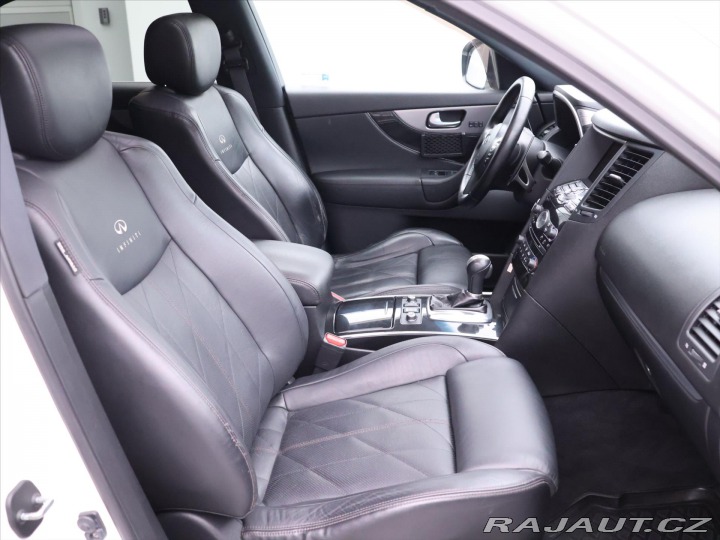 Infiniti Ostatní modely FX50 5,0 V8 287kW AWD CZ S Pre 2011
