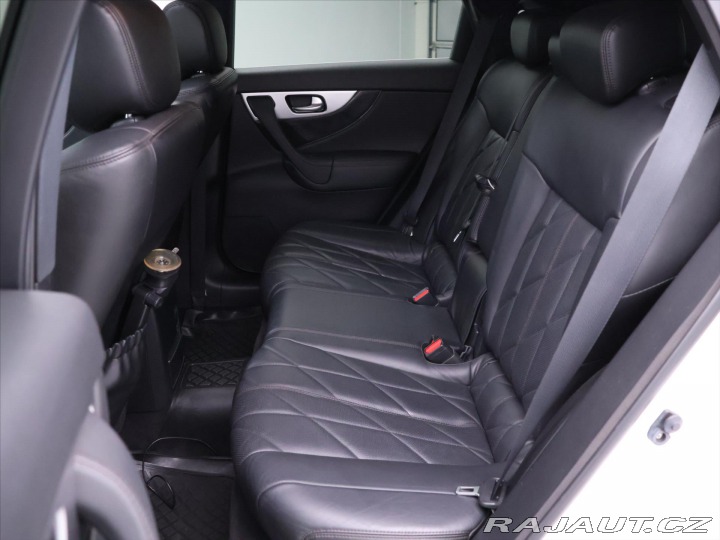 Infiniti Ostatní modely FX50 5,0 V8 287kW AWD CZ S Pre 2011