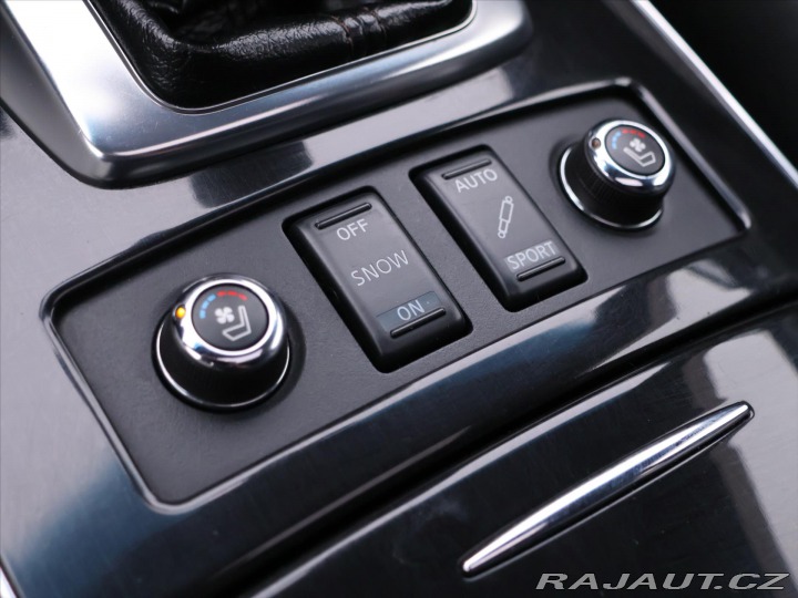 Infiniti Ostatní modely FX50 5,0 V8 287kW AWD CZ S Pre 2011