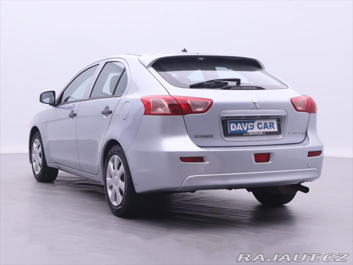 Mitsubishi Lancer 1,6 MIVEC 86kW Invite CZ 2015