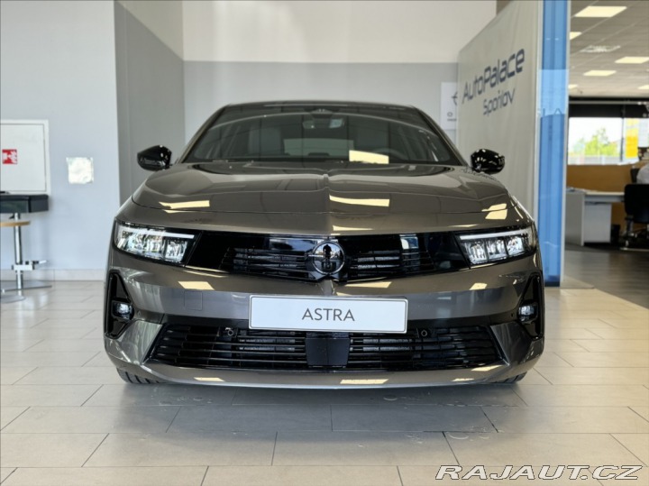Opel Astra 1.2 ST GS 1.2 TURBO 96 kW 2024