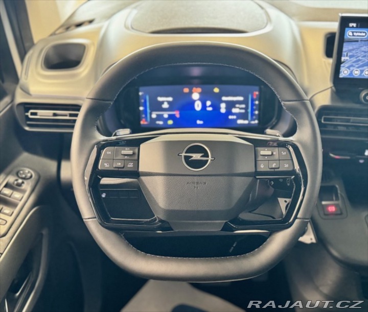 Opel Combo 1.5 Elegance Plus L2H1 AT 2024