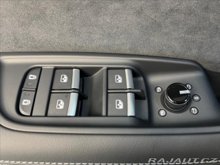 Audi Q8 50TDI QUATTRO SLINE, B&am 2025