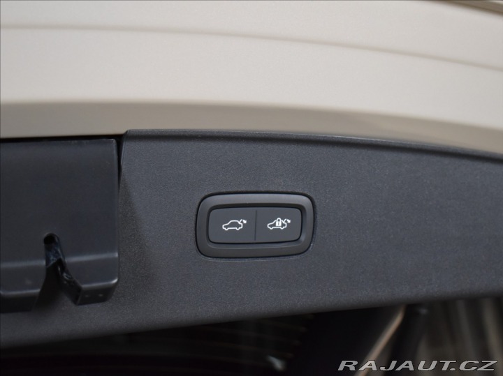 Volvo EX90 0,0 TWIN PREFORMANCE Ultr 2025