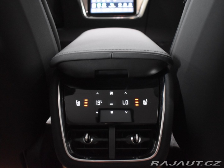 Volvo EX90 0,0 TWIN PREFORMANCE Ultr 2025
