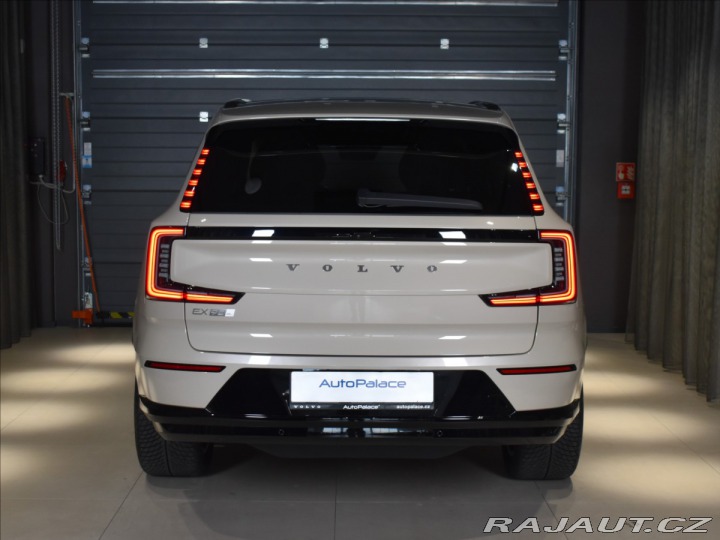 Volvo EX90 TWIN PREFORMANCE Ultra 2025
