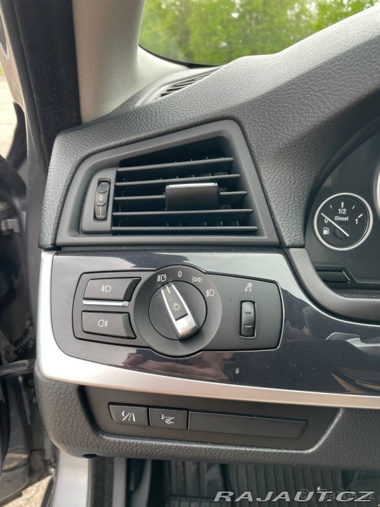 BMW 5 3,0 (F10), 530d 180kW, 2010