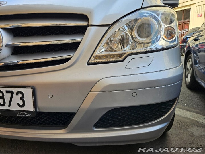 Mercedes-Benz Viano 3,0 V6 - long - tažné 1800