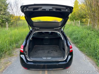 Peugeot 308 1,6 HDi LED,automat,CZ, 1800