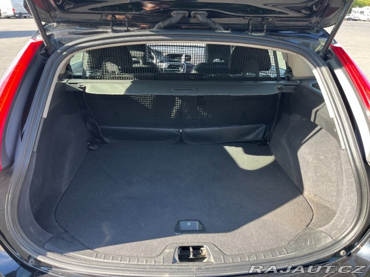 Volvo V60 D4 140kW, 2017 2017