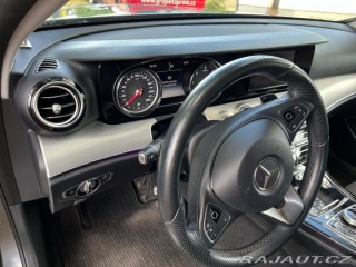 Mercedes-Benz E 2,2 E220 1800