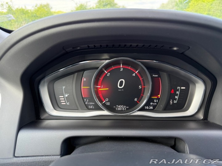 Volvo XC60 2,0 D4 Summum, 2016, 14 2016