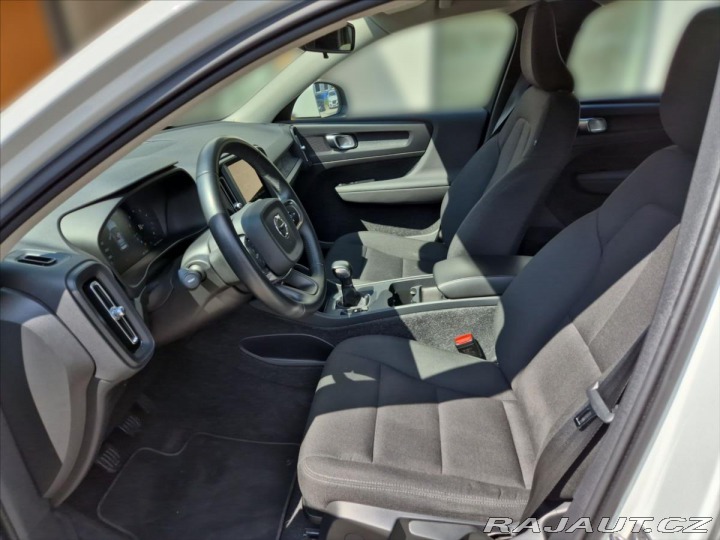Volvo XC40 1,5 T2 FWD Momentum Core 2020