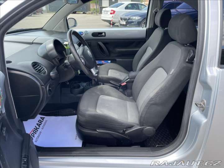 Volkswagen New Beetle 1,9 TDi REZERVACE! TDI 2006