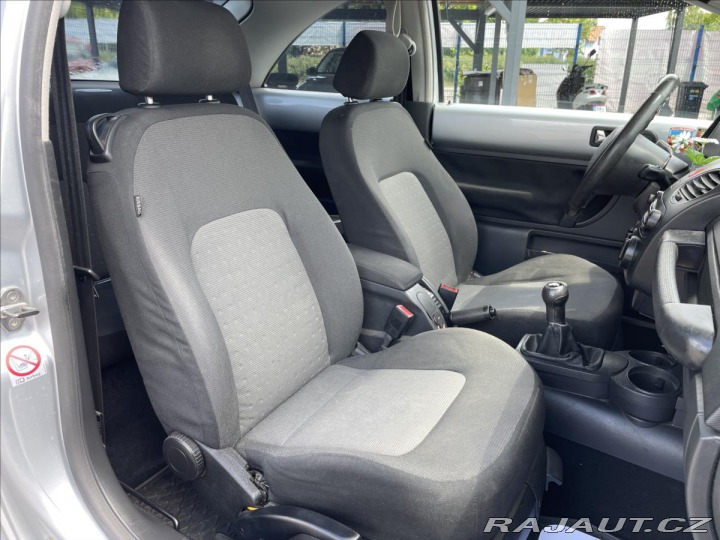 Volkswagen New Beetle 1,9 TDi REZERVACE! TDI 2006