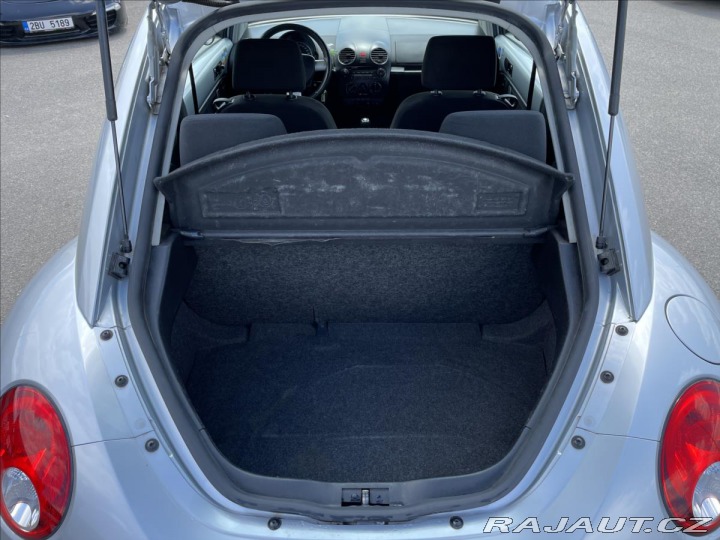 Volkswagen New Beetle 1,9 TDi REZERVACE! TDI 2006