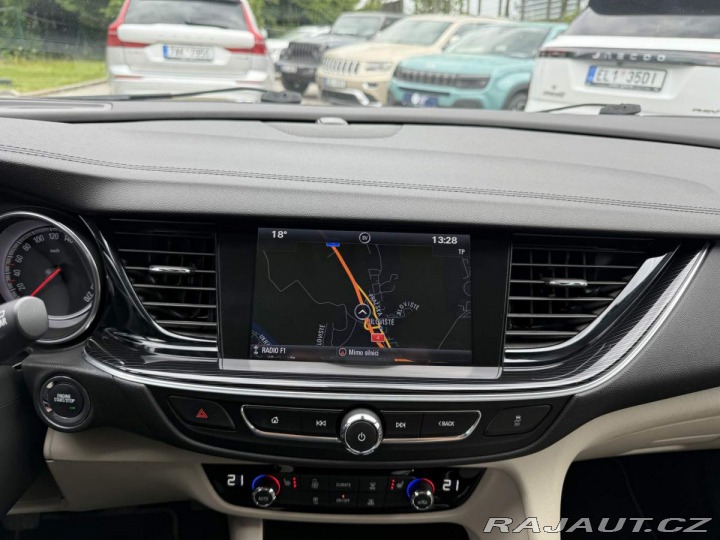 Opel Insignia ST Innovation 2.0 AWD MT 2018