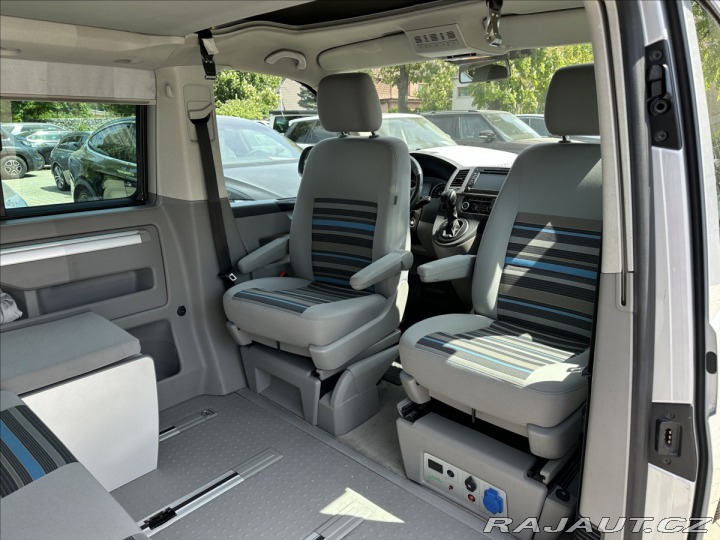 Volkswagen California T5.1 2.0TDi DSG 2014