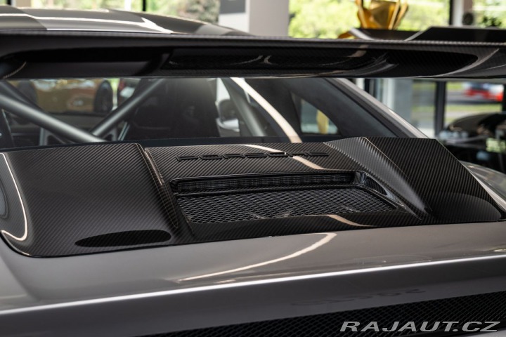 Porsche 911 GT2 RS Weissach Lift/BOSE 1800