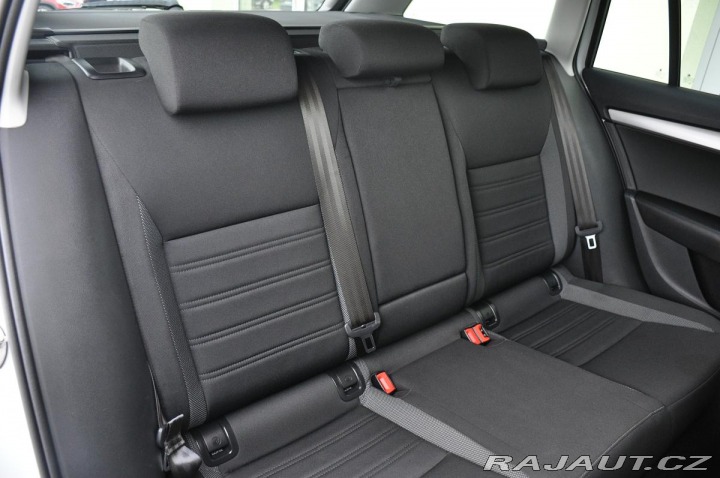 Škoda Octavia 2.0TDi DSG NAVI CARPLAY 2019