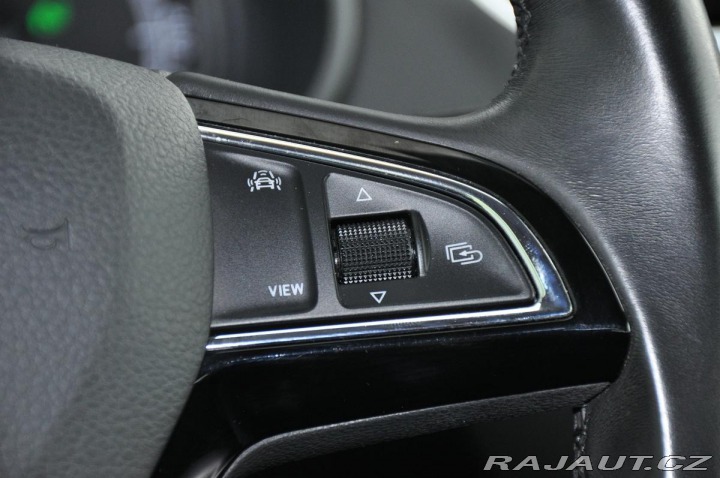 Škoda Octavia 2.0TDi DSG NAVI CARPLAY 2019