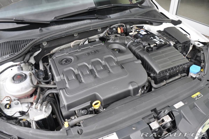 Škoda Octavia 2.0TDi DSG NAVI CARPLAY 2019