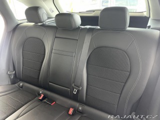 Mercedes-Benz GLC 300e 4Matic*Webasto*Tažné 2021