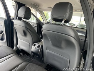 Mercedes-Benz GLC 300e 4Matic*Webasto*Tažné 2021
