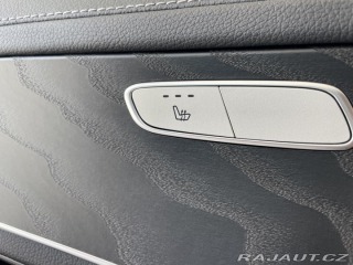 Mercedes-Benz GLC 300e 4Matic*Webasto*Tažné 2021