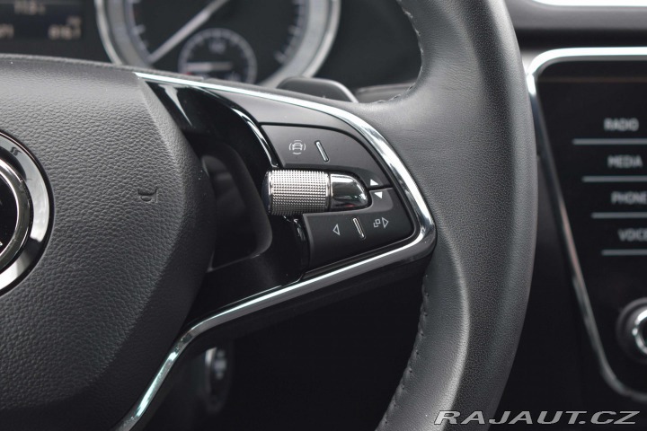 Škoda Superb 2.0 TDI STYLE*DSG*TAŽNÉ*M 2021