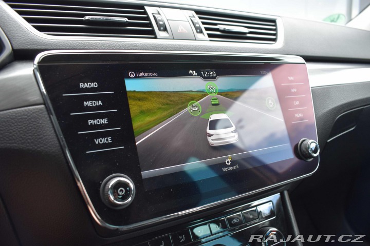 Škoda Superb 2.0 TDI STYLE*DSG*TAŽNÉ*M 2021