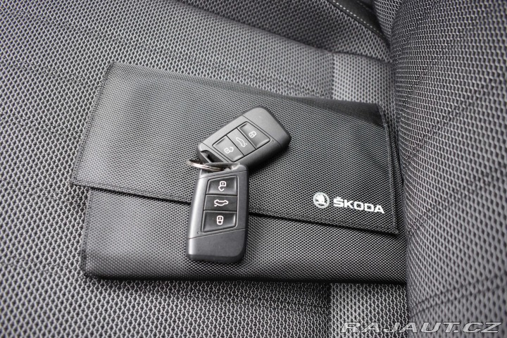 Škoda Superb 2.0 TDI STYLE*DSG*TAŽNÉ*M 2021
