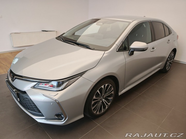 Toyota Corolla 1.5 Dynamic Force Style M 2024