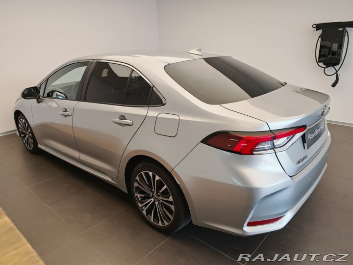 Toyota Corolla 1.5 Dynamic Force Style M 2024