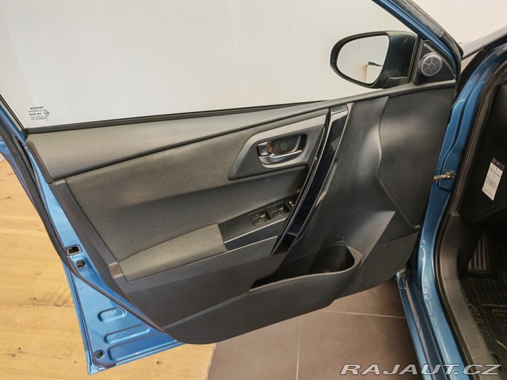 Toyota Auris 1.6 Valvematic Active 2016