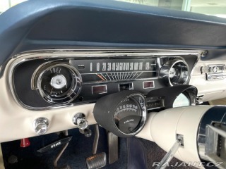 Ford Mustang Cabrio*manuál*Velmi zacho 1965