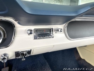 Ford Mustang Cabrio*manuál*Velmi zacho 1965