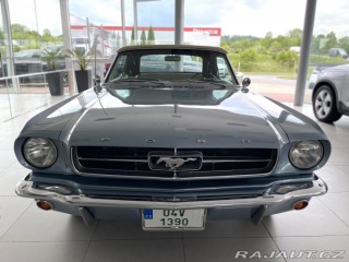 Ford Mustang Cabrio*manuál*Velmi zacho 1965