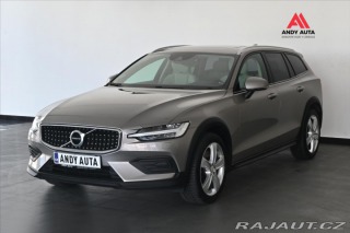 Volvo V60 2,0 D4 140 kW AWD CROSS C 2020
