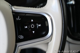 Volvo V60 2,0 D4 140 kW AWD CROSS C 2020