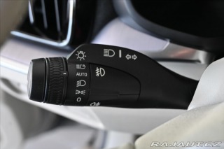 Volvo V60 2,0 D4 140 kW AWD CROSS C 2020