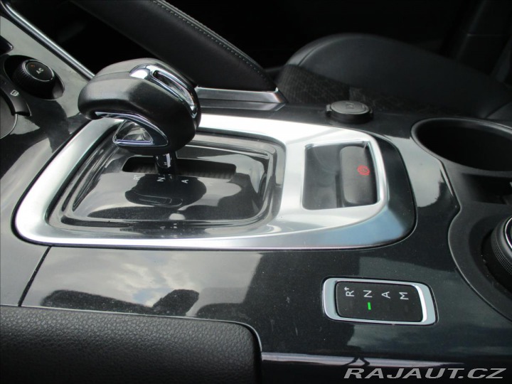 Peugeot 3008 2,0 Hybrid 4x4 Allure Pan 2015